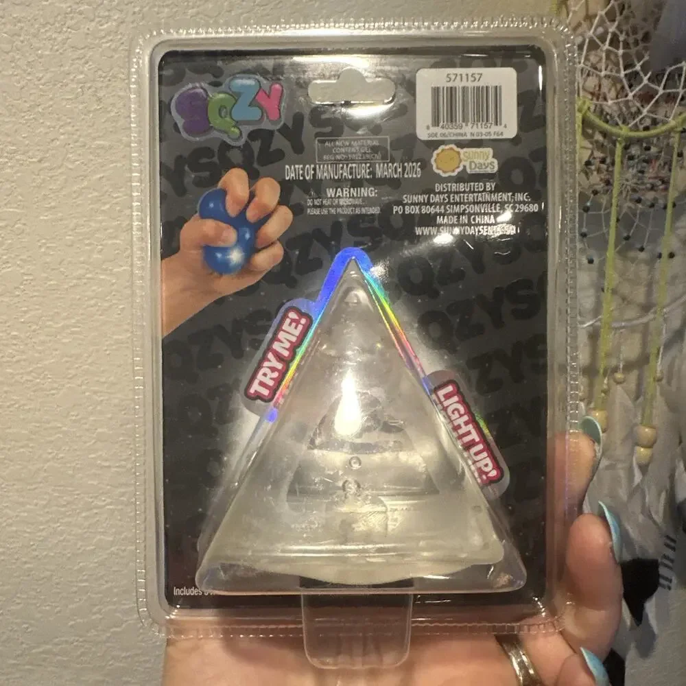 Sunny Days Extreme Squeezy Clear SQZY, Light Up Pyramid, New In Box